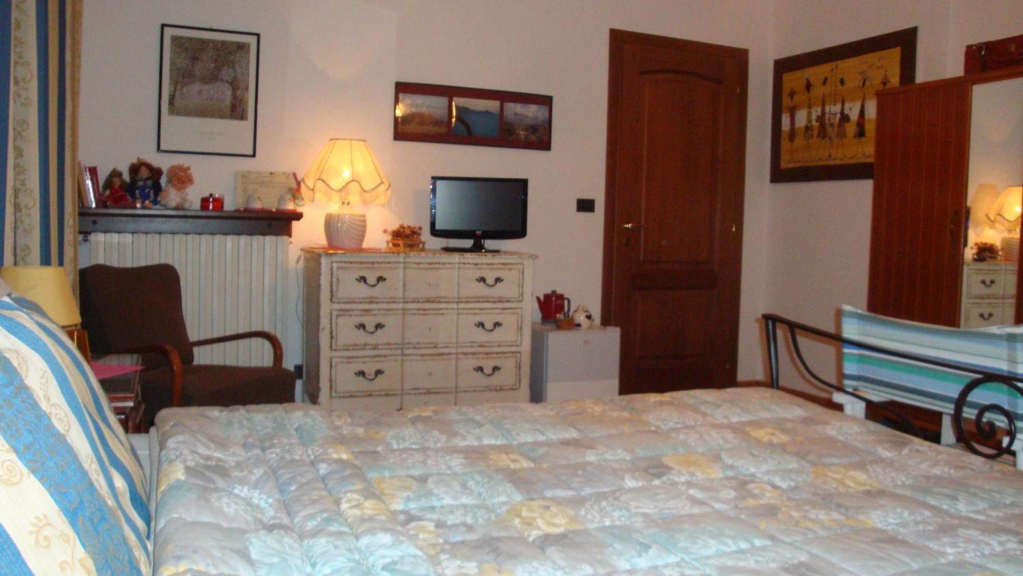 Il Melograno Bed & Breakfast Борго Сан Далмацо Стая снимка